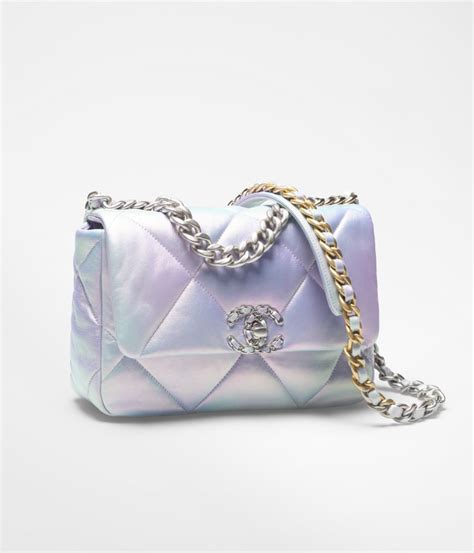 how to buy a chanel purse